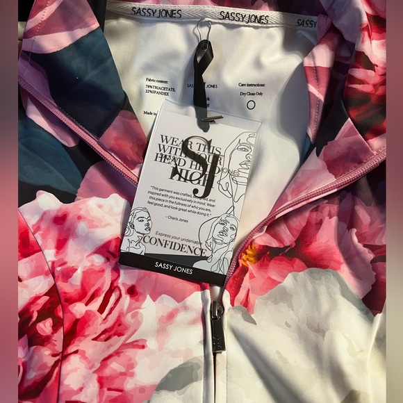 Sassy Jones Kristyn Draped Jogger Jacket - Floral Essence NWT (Jacket Only) - Picture 7 of 8